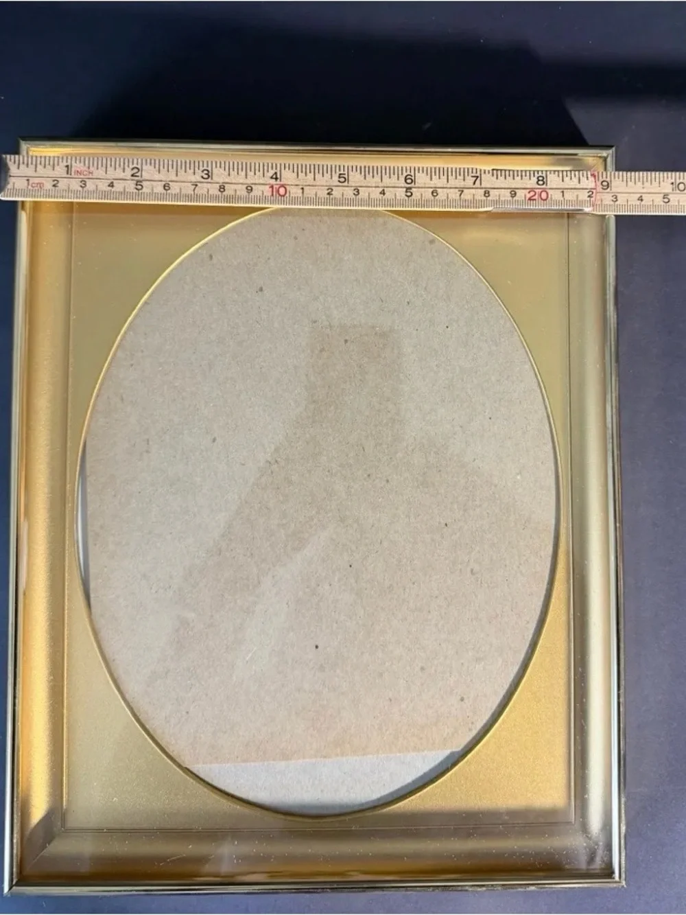 Gold Picture Frame with Oval Mat Opening
